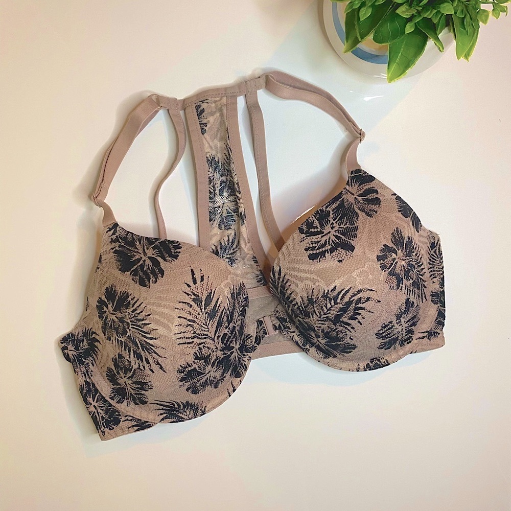 PINK Victoria Secret Racerback Front Close Bra 34D
